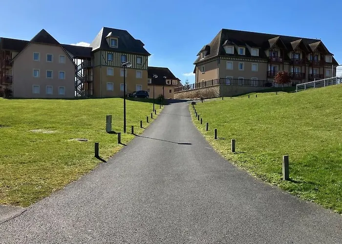Apartament F50 Ferme De Deauville 1 Ch Rez-de-jardin Avec Escalier