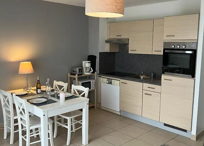 F50 Ferme De Deauville 1 Ch Rez-de-jardin Avec Escalier Apartament