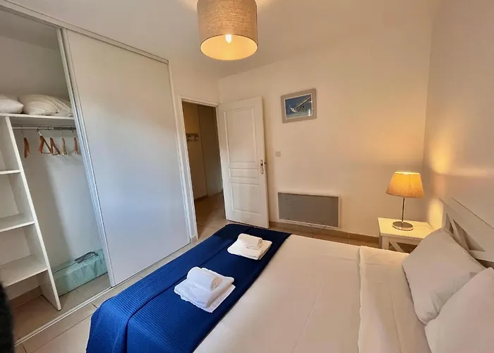 Apartament F50 Ferme De Deauville 1 Ch Rez-de-jardin Avec Escalier Saint-Arnoult (Calvados)